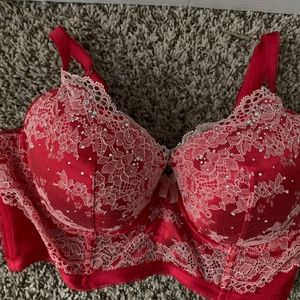 Victoria’s Secret bra
